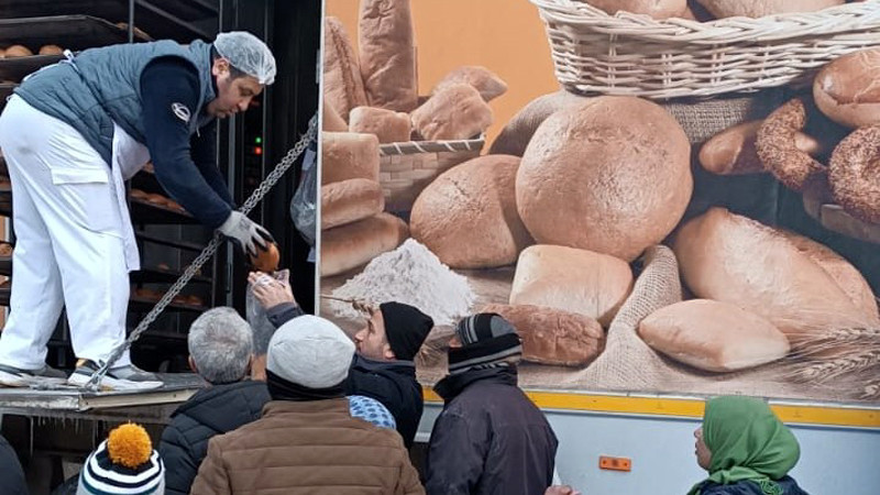 Ankara Büyükşehir'den Deprem Bölgesine 200 Bin Ekmek