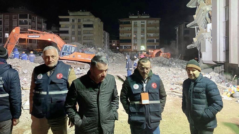 Pursaklar Belediye Başkanı Ertuğrul Çetin Deprem Bölgesinde