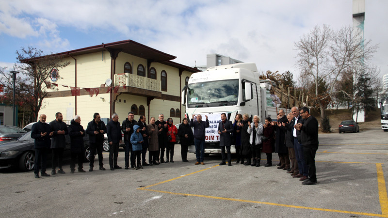 Ankaralılar Derneği (AHİD) Üyeleri Deprem Bölgesine Koştu