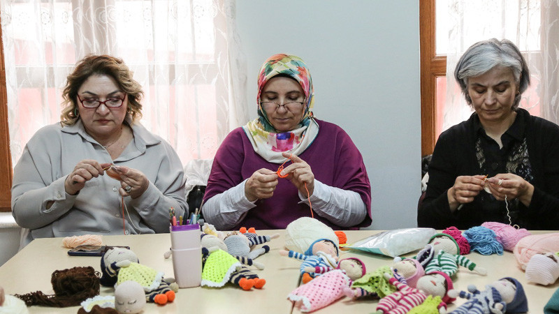 Keçiören'de Depremzede Kadınlar İçin Amigurumi Etkinliği