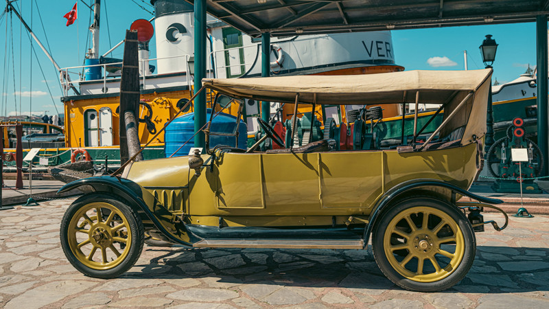 Atatürk'ün Çanakkale'de Kullandığı Otomobil R. Koç Müzesinde