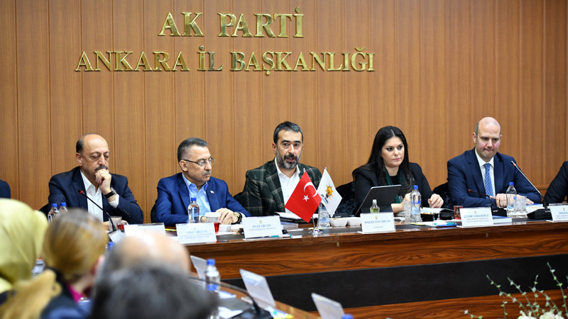 AK Parti'den Ankara'da Hızlı Başlangıç