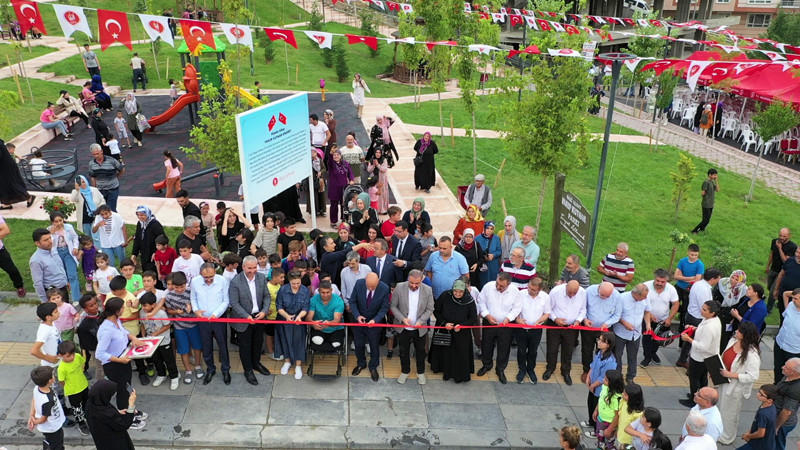 Keçiören Kanuni Mahallesi'ne Yeni Park Açılışı Yapıldı