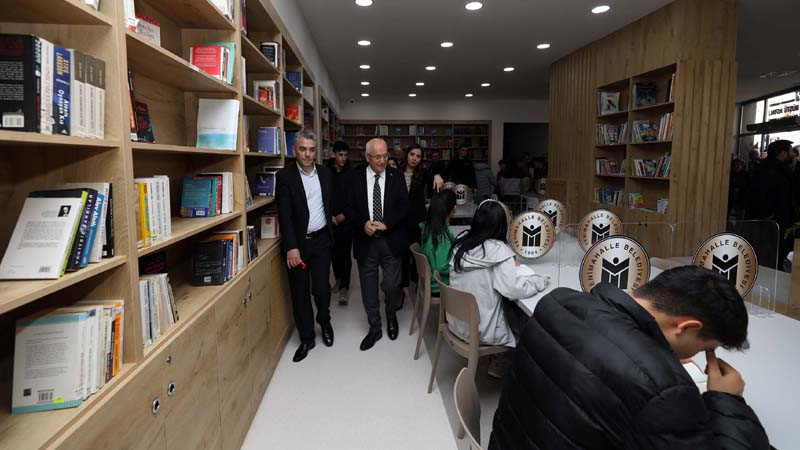 Şentepe'de Rüştü Asyalı Kütüphanesi Açıldı
