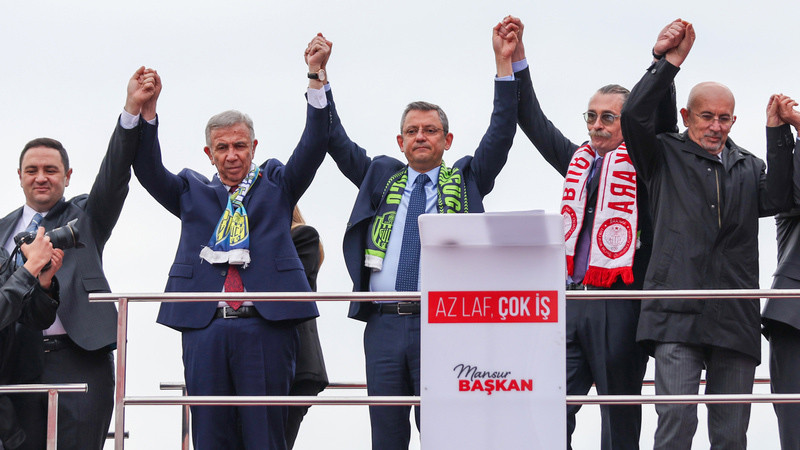 CHP Genel Başkanı Özgür Özel Etimesgut'ta