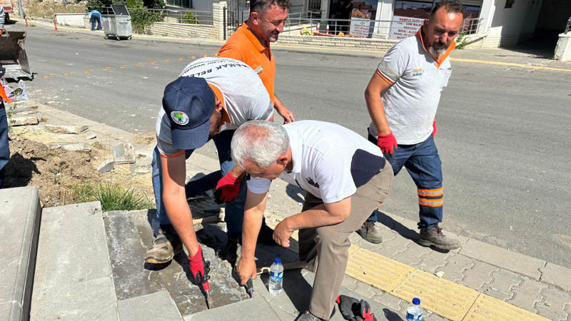 Mamak'ta Yollar Bakım ve Onarıma Alındı