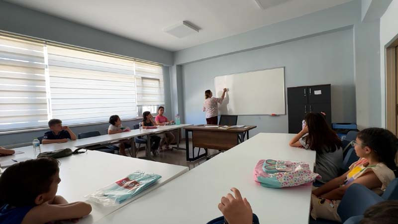 Sincan Belediyesi'nden Çocuklar İçin Ücretsiz İngilizce Kursu