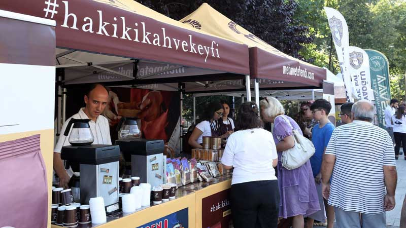 Ragıp Tüzün Parkı'nda Kahve Festivali Düzenlendi