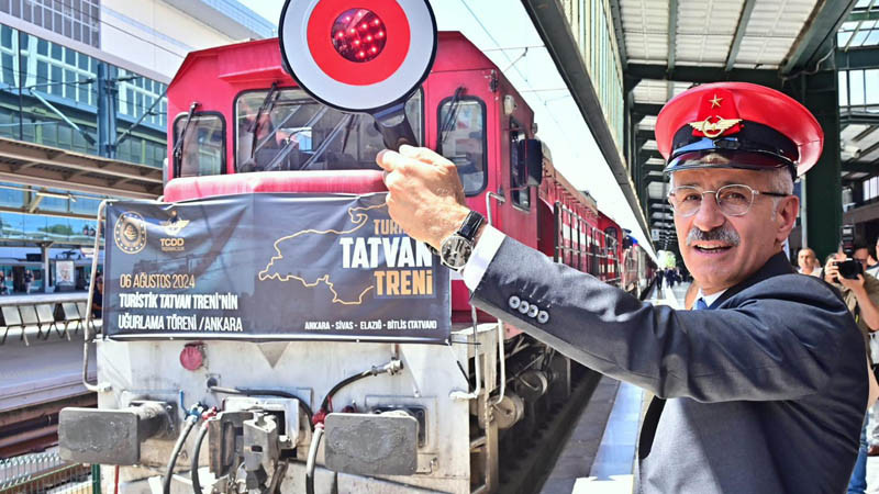 Turistik Tatvan Treni, Ankara'dan Yola Çıktı