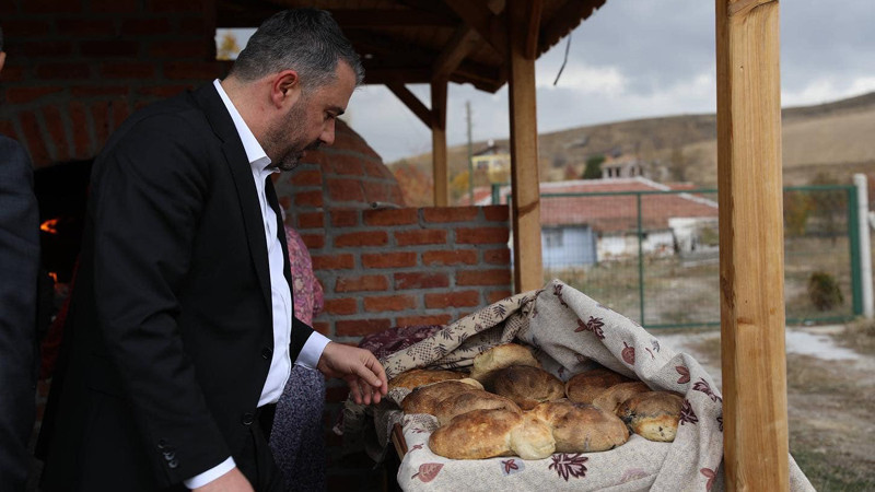 Pursaklar'da Vatandaşların Vazgeçilmezi Köy Fırınları