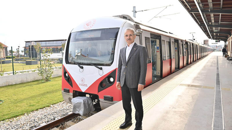 Marmaray, İstanbul'un Nüfusundan Fazla Yolcu Taşıdı