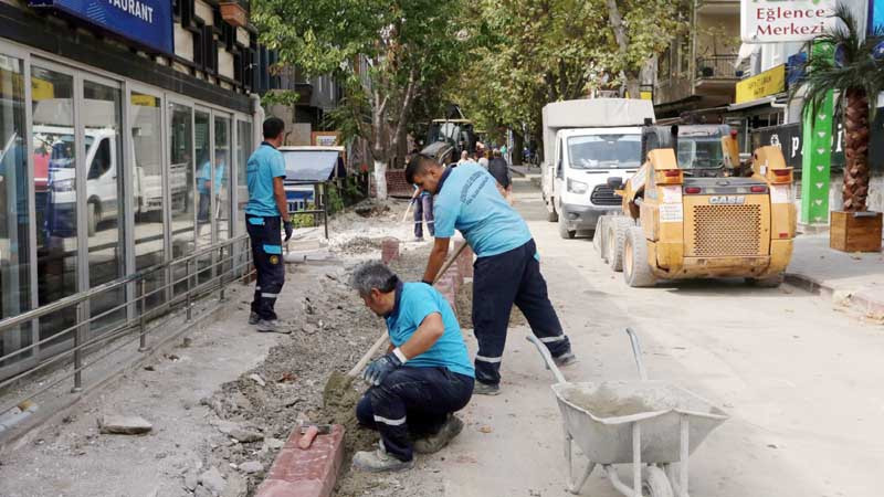 Yenimahalle'de Alt Yapı Çalışmaları Devam Ediyor