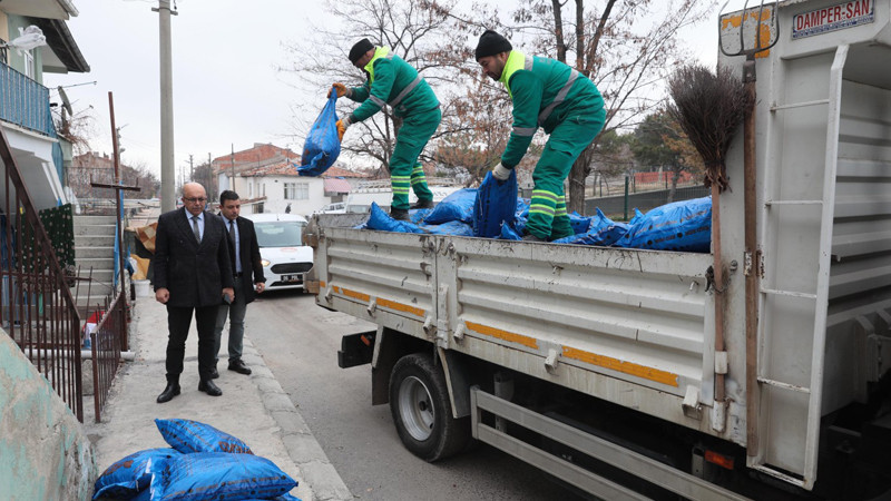 Polatlı Belediyesi'nden Kömür Dağıtımı