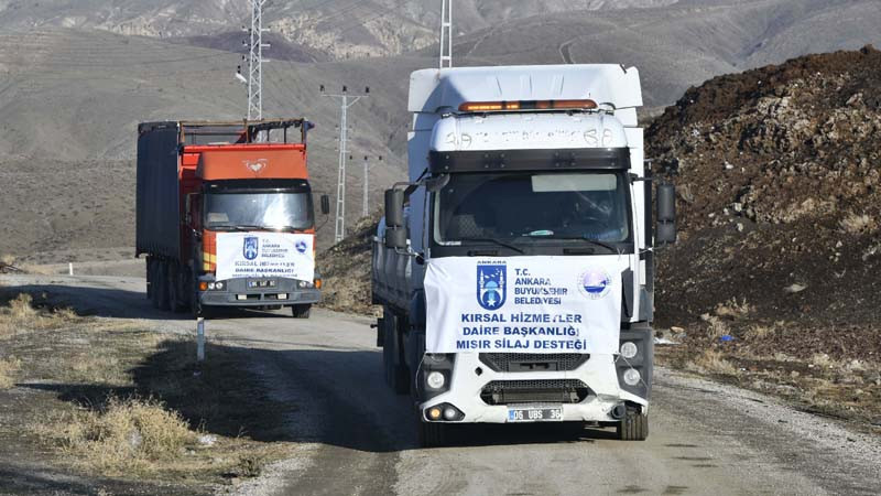 Büyükşehir'den Kalecik Çiftçisine Silajlık Mısır Desteği