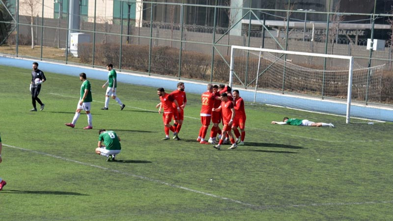 Kahramankazan Belediyespor Farklı Galip Geldi