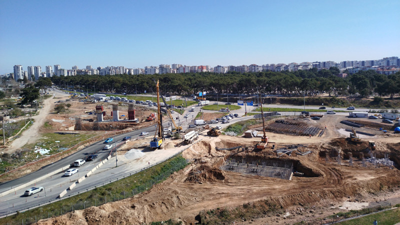 Antalya Trafiğine 10 Köprülü Çözüm Getiriliyor