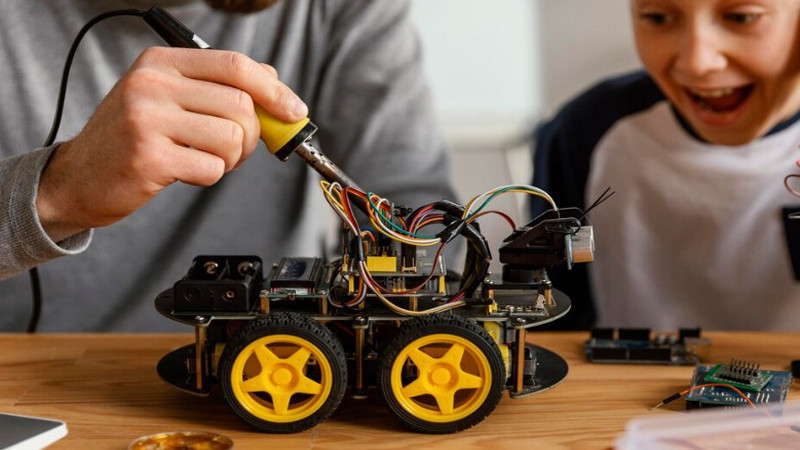Evde Robotik Kodlama: Online Eğitimlerden Maksimum Verim Alma İpuçları