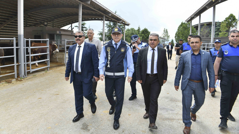Kurban Kesim ve Satış Alanları Denetleniyor