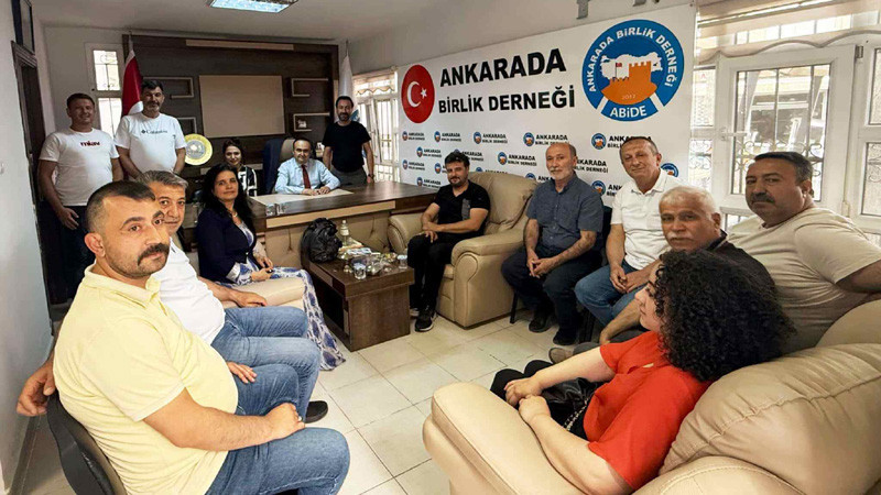 Ankara'da Birlik'ten Sazlı Sözlü Bayramlaşma