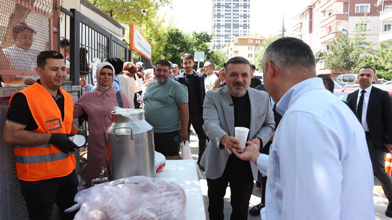 Sincan Belediyesi LGS Sınavında Çorba Dağıttı