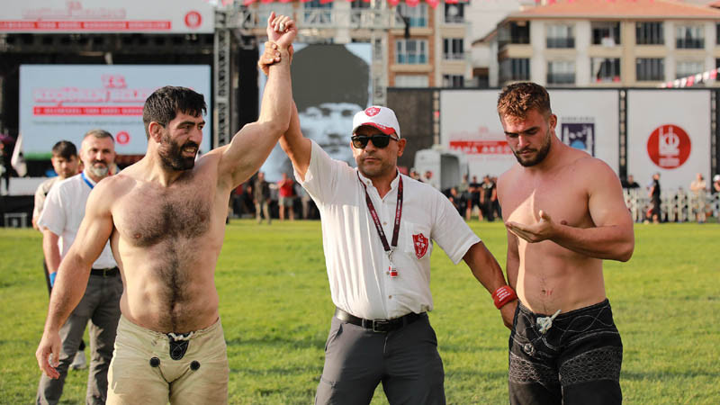 Keçiören'de Şampiyon Feyzullah Aktürk Oldu