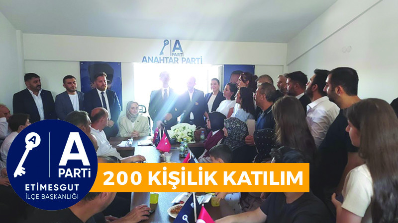 Etimesgut'ta 200 Kişi Anahtar Parti'ye Katıldı