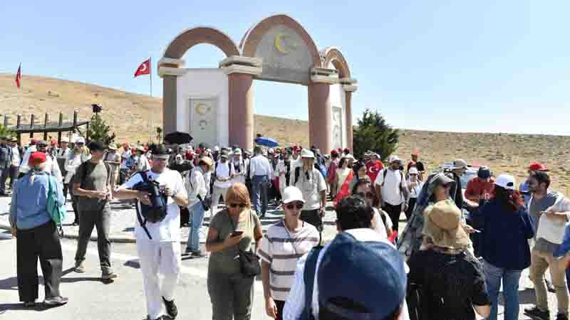 Rekor Katılımla Tarihe Yolculuk Yaptılar