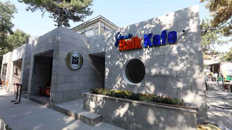 Ragıp Tüzün Parkı'na Halk Cafe Açılıyor