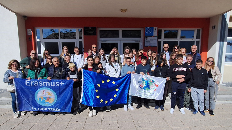 Etimesgut Erzurumlu İbrahim Hakkı Ortaokulu Hırvatistan’dan Döndü