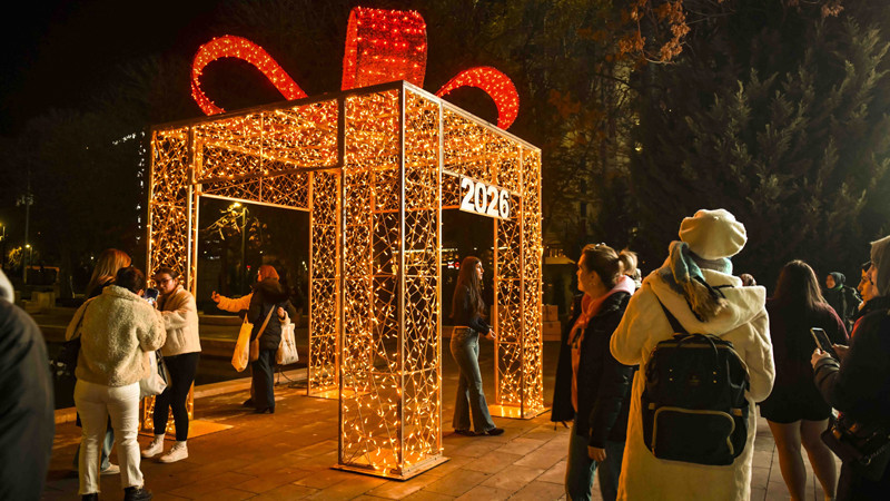 Başkent Ankara 2026'yı Işıl Işıl Karşılıyor