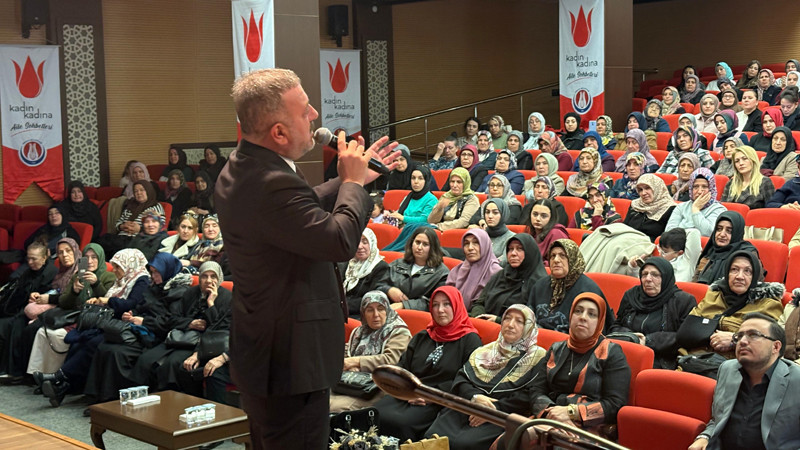Sincan'da Kadın Kadına Aile Sohbetleri Sürüyor