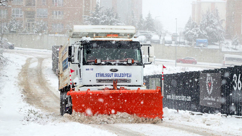 Etimesgut Belediyesi'nden Kar Teyakkuzu