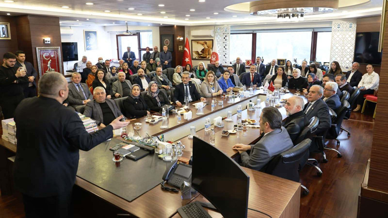 Mesut Özarslan'a Mahalle Muhtarlarından Destek