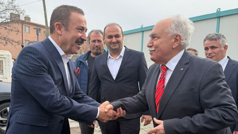 Doğu Perinçek'ten Ankaralılar Derneği'ne Ziyaret