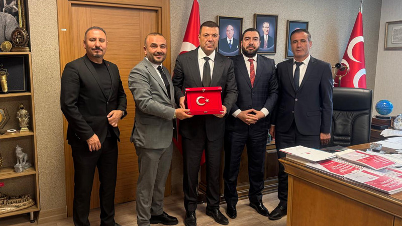 Mamak İnşaat Müteahhitler Derneği'nden MHP'ye Ziyaret