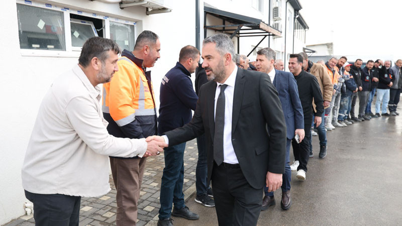 Pursaklar Belediyesi'nde Bayramlaşma Sevinci